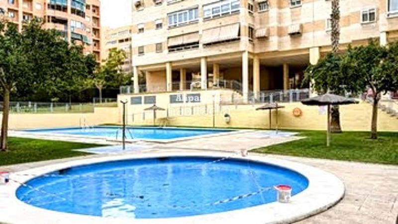 Foto 2ce746fe-ba69-4da6-90bd-b2d6d0dfaaab. Appartamento con riscaldamento parcheggio piscina in Alicante