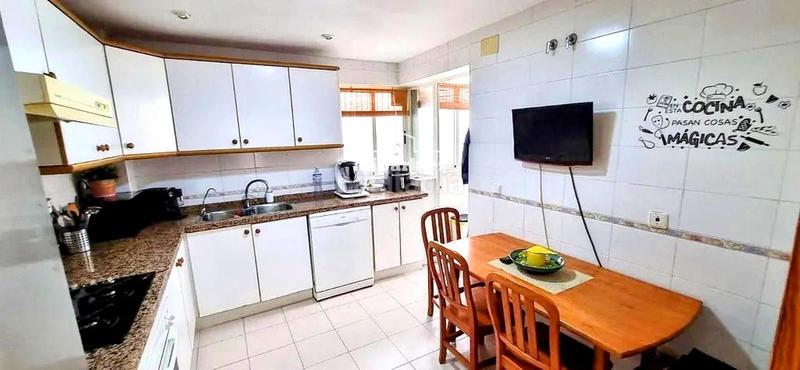 Foto 84527fc4-1a43-4b9c-a622-f1b9e62acb73. Appartamento con riscaldamento parcheggio piscina in Alicante