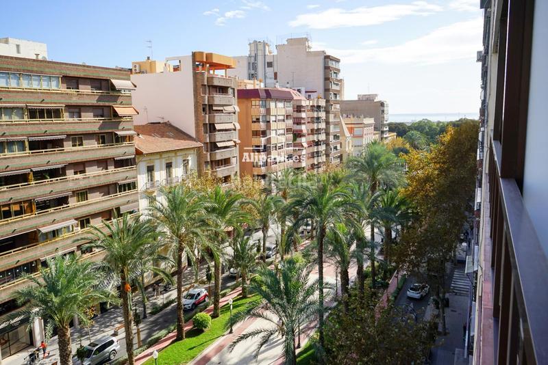 Foto bd337015-a67e-4823-b551-627920ed3ca8. Appartement dans Ensanche-Diputación Alicante