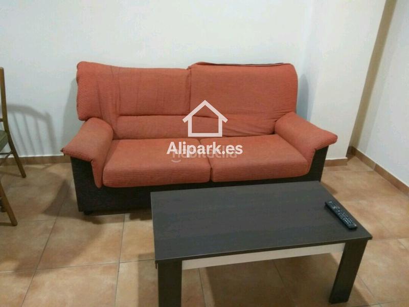 Foto d2d7f429-6e43-4d22-9df6-ccd60bf125b9. Edifici a Barrio del Centro Alicante