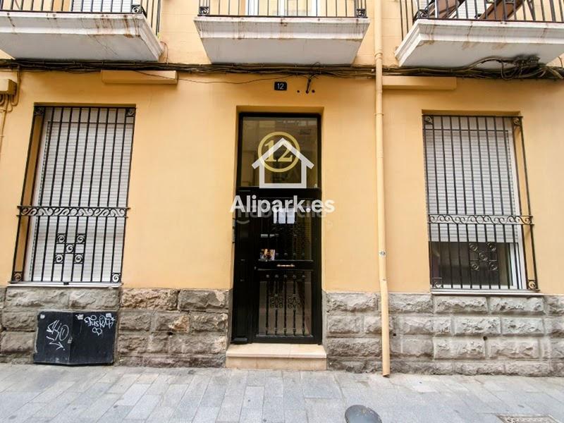 Foto fececcfc-f481-4559-a311-d0547008380c. Edifici a Barrio del Centro Alicante