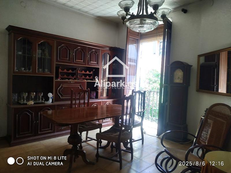 Foto b007b12e-d357-45b3-bc30-3a32bda6aeb7. Pis a Mercado Alicante