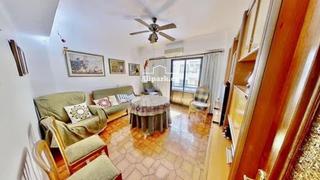 Etagenwohnung  Aureliano iborra. Gran piso de 4 hab. con patio en altozano