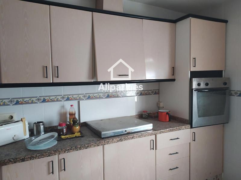 Foto 09328640-d6bf-42a2-8568-f9d6011174cb. Chalet con parcheggio piscina in Moralet Alicante