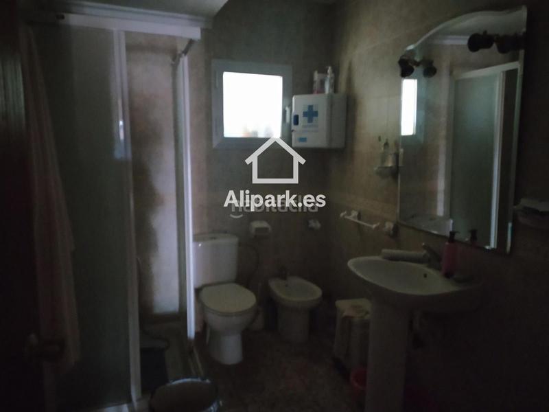 Foto 0dacf31d-bef8-4184-9e79-7c5e3bc1b1f9. Chalet con parcheggio piscina in Moralet Alicante