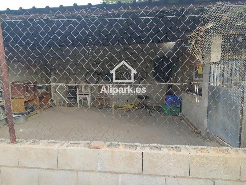 Foto 6f3f9f40-4cdc-464b-99c2-9e531b82de68. Chalet con parcheggio piscina in Moralet Alicante