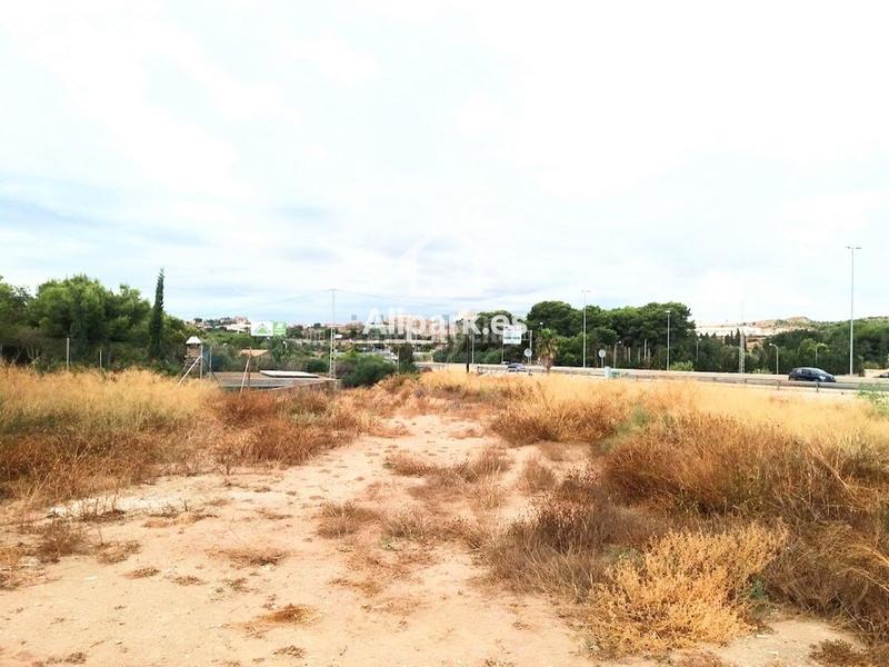 Foto b3836240-1578-4d25-8c85-339f794a1b81. Terreno residenziale in Santa Faz Alicante