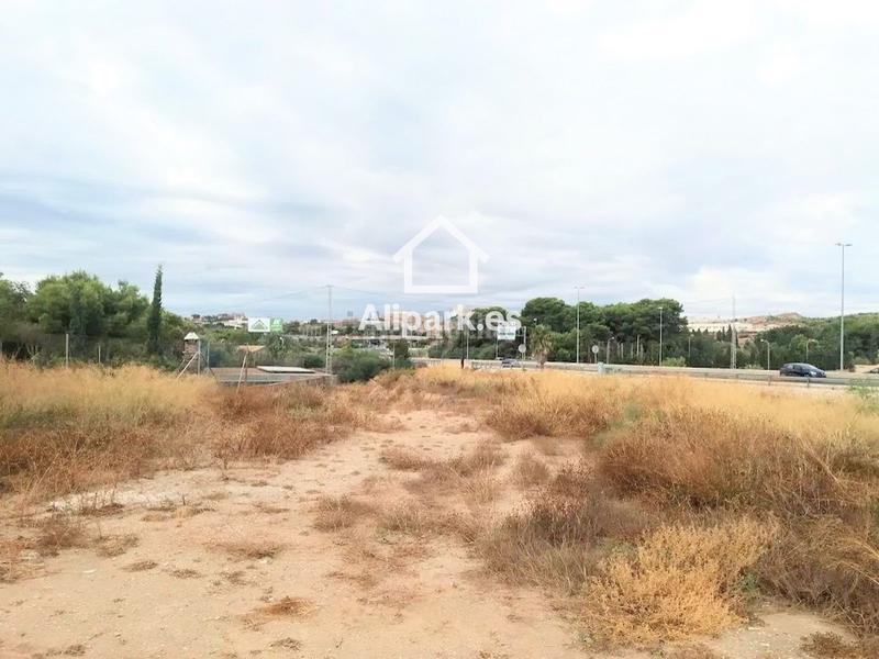 Foto b6eb900e-4004-4425-a02f-241486a0e148. Terreno residenziale in Santa Faz Alicante