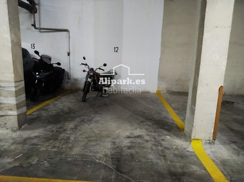 Foto 3e8d7e8f-6e98-4da6-9451-7cefabb8f85b. Parking voiture dans Benalúa Alicante