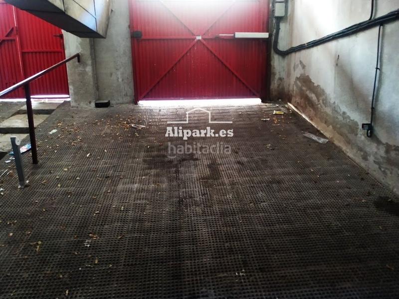 Foto 9d957988-1d93-44e6-b504-25aacb722ebe. Parking voiture dans Benalúa Alicante