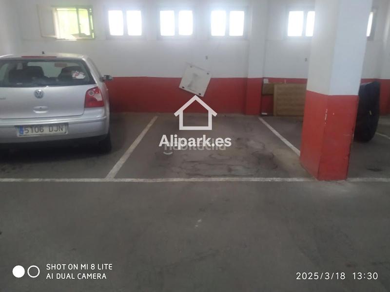 Foto 690f96ff-317c-4e83-b77a-afb31ffb8176. Parking voiture dans Alipark Alicante