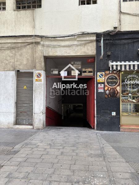 Foto e9a8c7cf-b8b9-4f3a-914a-8716edaa7fe5. Autoparkplatz in Orihuela ciudad Orihuela