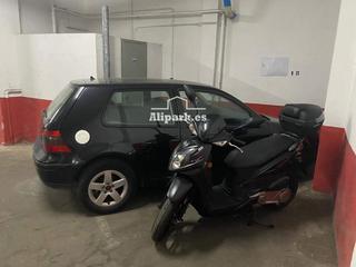 Aparcament cotxe  Medico pedro herrero. Garaje alipark juzgadosrenfe