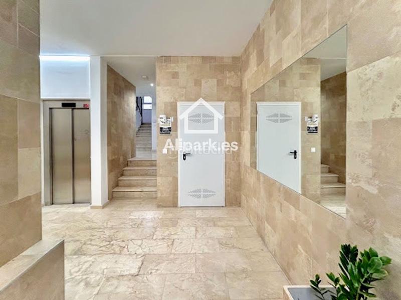 Foto 6f0b6b90-9e85-4b51-8bfa-984435dcb297. Piso estrena piso en carolinas con licencia turística en Alicante