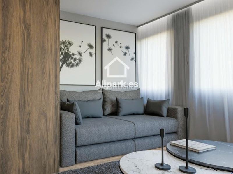 Foto b1c425e1-4df3-4d61-b03f-3f0d8e6a8006. Piso estrena piso en carolinas con licencia turística en Alicante