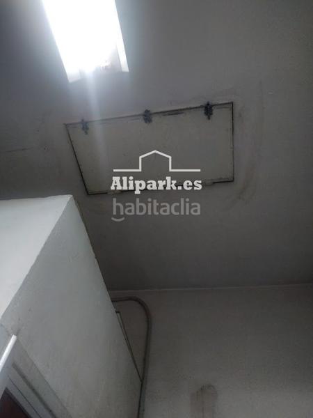 Foto e4a382ed-073e-45e1-a35f-f4eb7dedc425. Business premise in Alipark Alicante