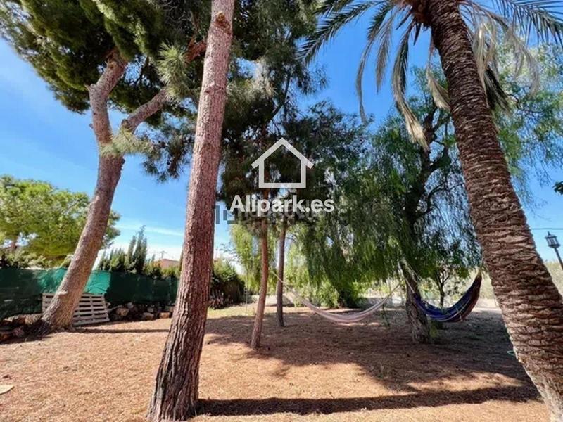 Foto 732a235f-ec02-408c-b124-6c15e873edd5. Chalet mit parking pool in Villafranqueza Alicante