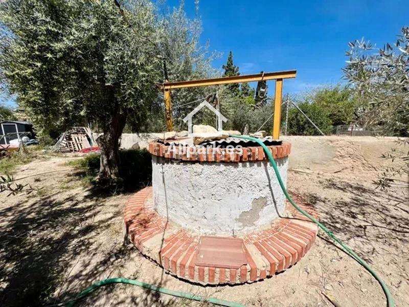 Foto a89993c3-1298-4ae0-9756-9f70e38dafca. Chalet mit parking pool in Villafranqueza Alicante