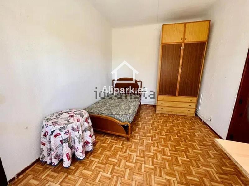 Foto bd96821c-2741-445a-b519-77e91da1d853. Chalet mit parking pool in Villafranqueza Alicante