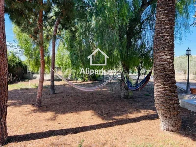 Foto dc65bae6-6b24-4c5c-a948-8ca0c05abdbf. Chalet mit parking pool in Villafranqueza Alicante