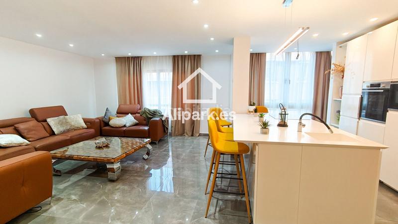 Foto 41077fb9-ffef-451f-ba3e-c99e670e8485. Location appartement dans Ensanche-Diputación Alicante