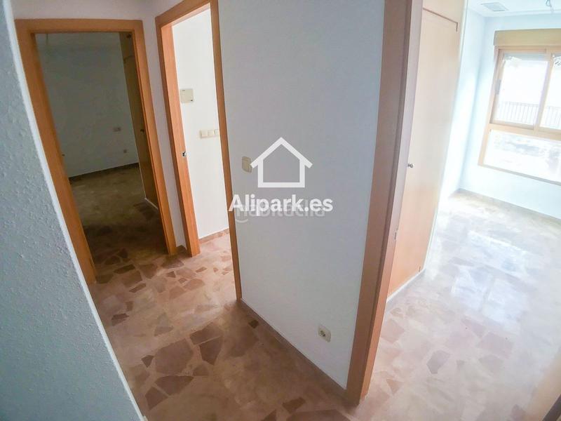 Foto 4658d61b-6249-4c05-babc-4a2e2892dfca. Appartement avec chauffage parking dans San Antón Alicante