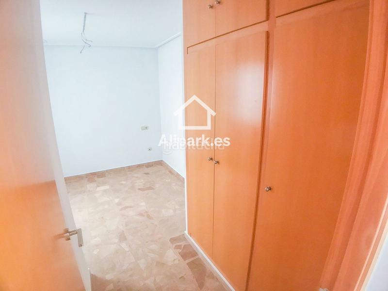 Foto 9460764e-7e9e-4028-b507-fcd0afc55f48. Appartement avec chauffage parking dans San Antón Alicante