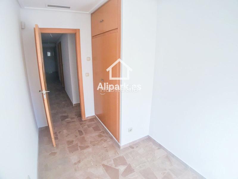 Foto e4da343a-4166-42f1-927b-ccf18b58b64e. Appartement avec chauffage parking dans San Antón Alicante