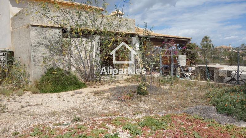 Foto 61025996-baae-4d8b-b23f-014d54feda5b. Wohngrundstück in Torrellano Elche / Elx