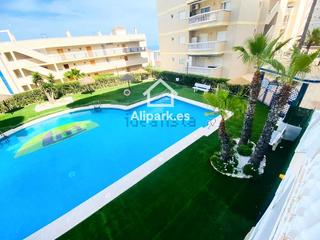 Piso  Malaga. Apartamento reformado junto a la playa