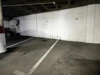 Parking voiture  Francisco escolano. Garaje alipark acceso peatonal, céntrico
