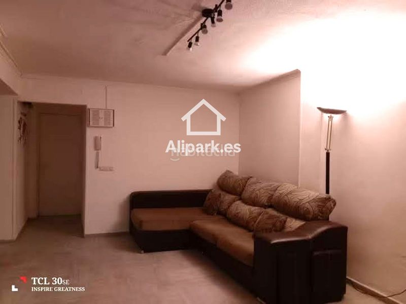 Foto 2f557f8a-4331-40ab-afec-e81b1b34dbe0. Pis a Alipark Alicante