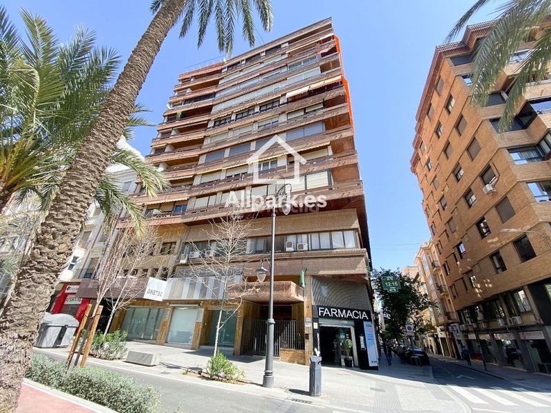Foto 48a147ee-66c3-470b-a0d9-604e68320b71. Pis a Mercado Alicante