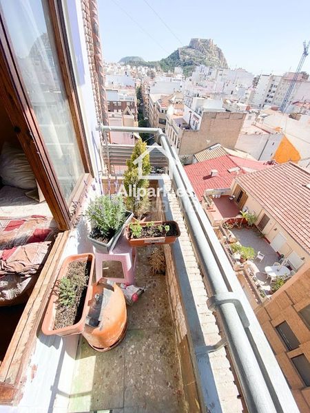 Foto a36a6104-6b22-47cc-b313-9ba77fc64e67. Pis a Mercado Alicante