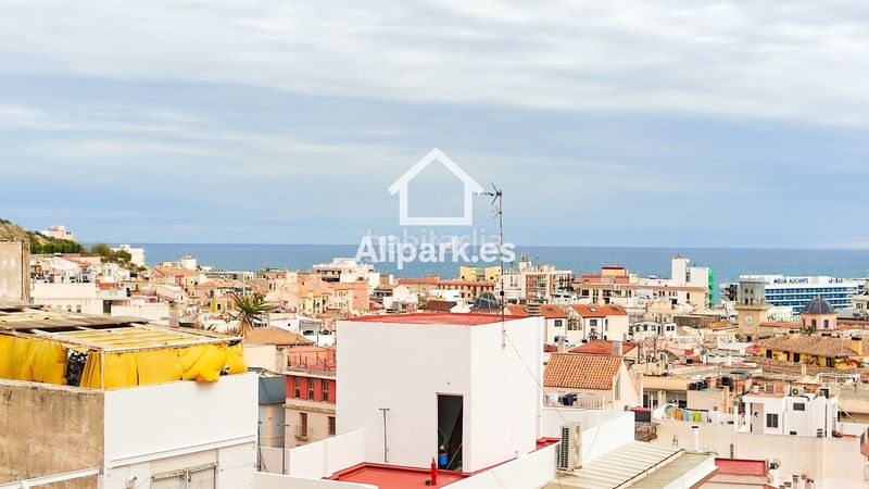 Foto 1335a8db-5961-4dcf-a7c1-8c8f07bd5f7d. Pis a Barrio del Centro Alicante