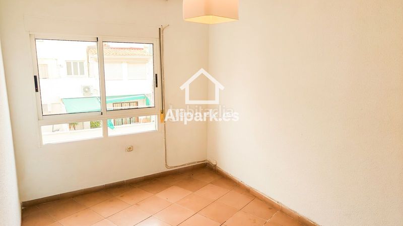 Foto 6913cef2-a915-4863-85b8-30620c5d6769. Pis a Barrio del Centro Alicante
