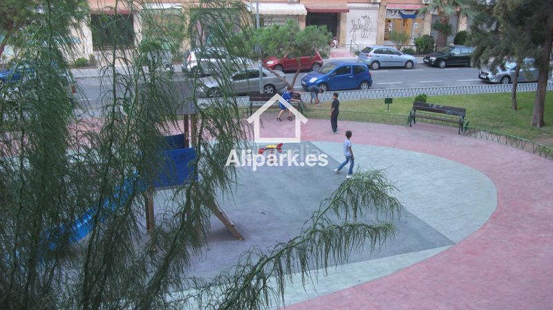 Foto 12042f1e-6e94-4918-a13c-9bb48b070597. Pis amb piscina a Alipark Alicante