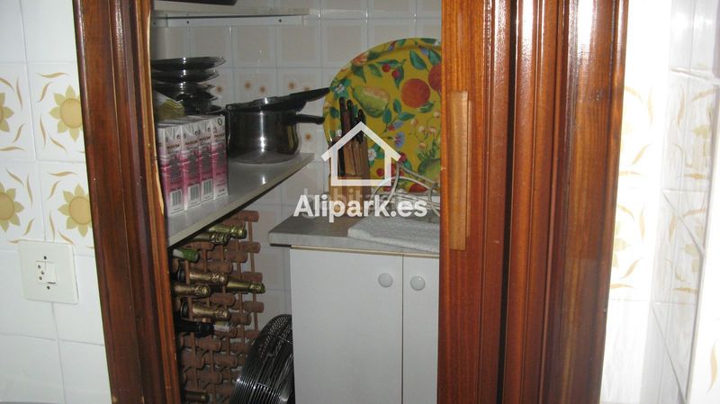 Foto 196eee0c-96d0-4293-b82a-8cb017b1462e. Pis amb piscina a Alipark Alicante