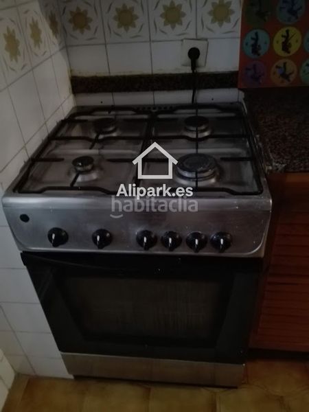 Foto 47d696c1-2883-48a6-9688-8f384c4c4fc3. Pis amb piscina a Alipark Alicante