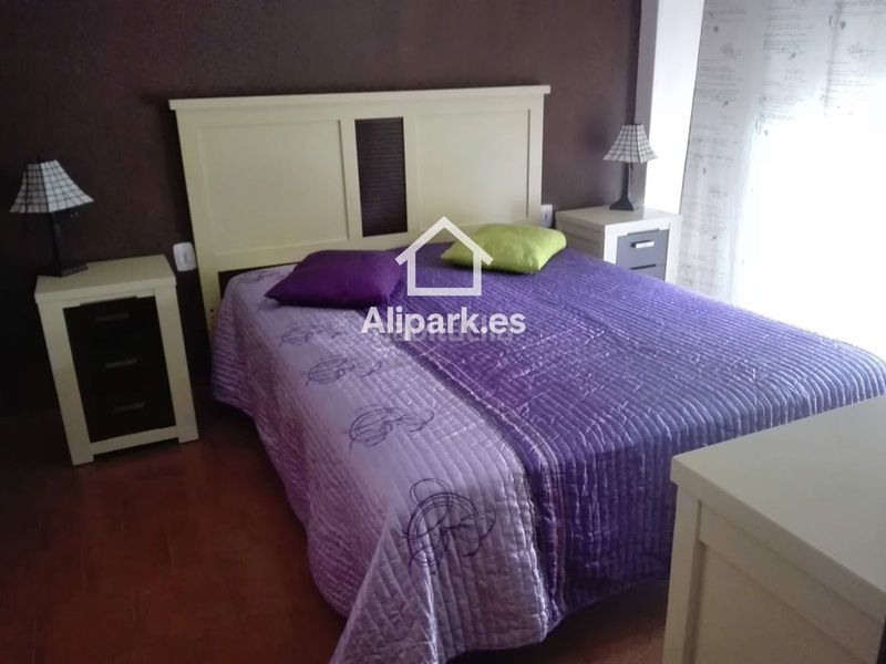 Foto 4cee9b01-d781-4af0-9455-40d063bbde8c. Pis amb piscina a Alipark Alicante