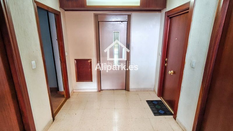 Foto 9685af06-ab5c-4f15-aaf8-d009abdb2964. Pis amb piscina a Alipark Alicante