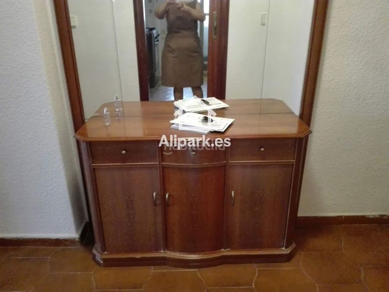 Foto a4fb0f2c-6bb0-4006-a4ef-fe0cb64e7345. Pis amb piscina a Alipark Alicante