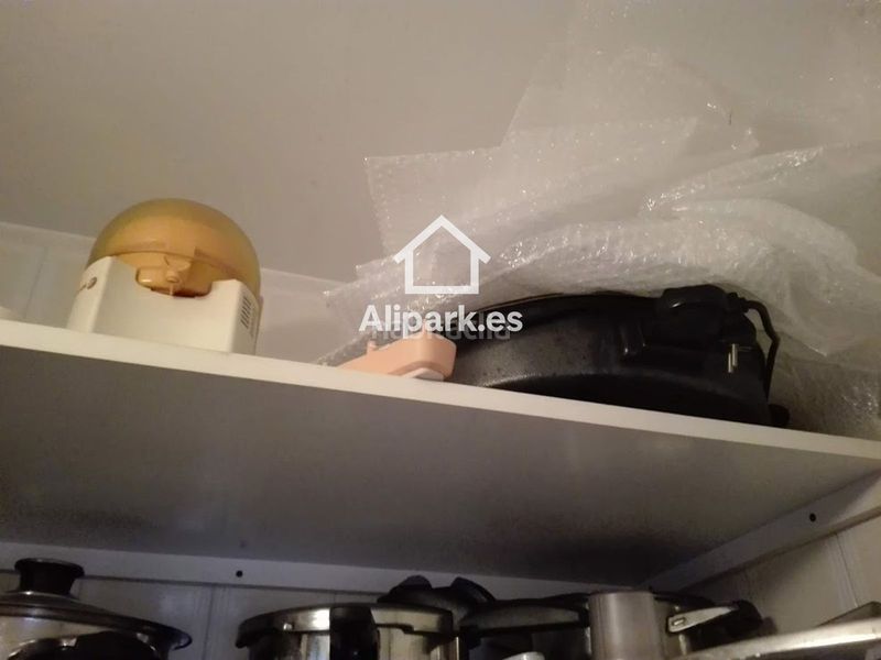 Foto b5cda4ce-e97c-4ce5-803d-e6abfc510d64. Pis amb piscina a Alipark Alicante