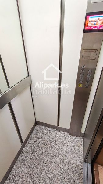 Foto d1efcb4a-d711-44b0-a4fc-484c233d5136. Pis amb piscina a Alipark Alicante