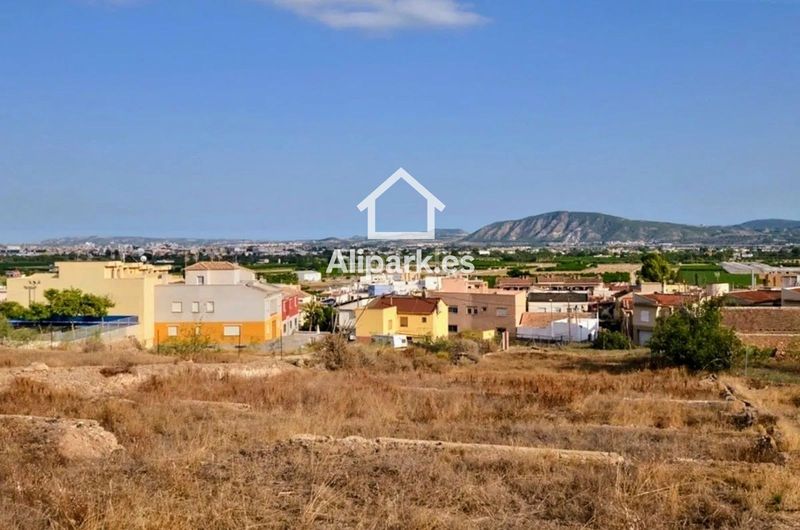 Foto 9e6bfa85-199a-4c88-adca-11f4ac1cd243. Casa amb aparcament a Orihuela ciudad Orihuela