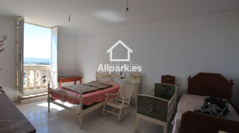 Foto eaa0d833-f6b6-4e0f-a7cf-b37d000009e1. Casa amb aparcament a Orihuela ciudad Orihuela