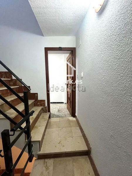 Foto 2bee46f2-2e13-41bf-a914-85409bd6d064. Pis a Novelda