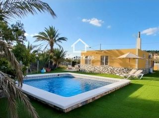 Xalet  De las altuas. Casa chalet en el rebolledo alicante