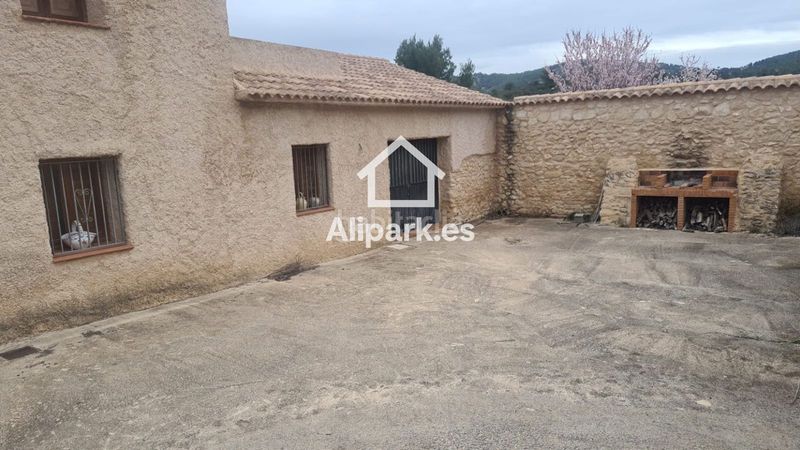 Foto 100c90b6-e687-4796-9cb5-aa4abb394c2e. Xalet a Biar