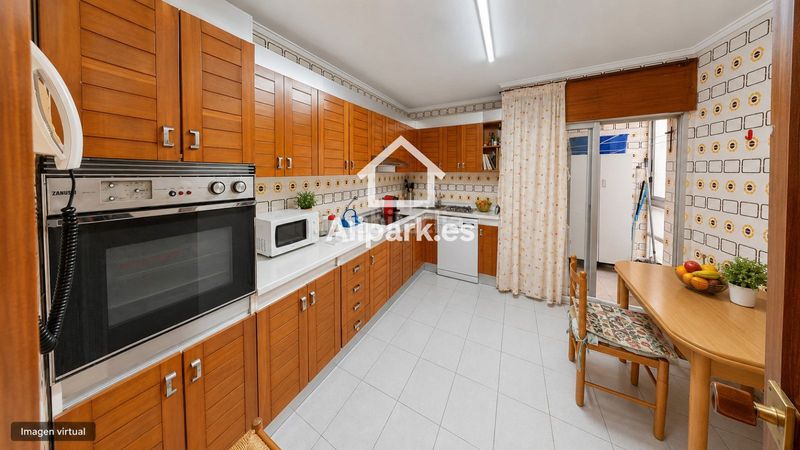 Foto b889deb9-6c70-41f2-aa66-e956ed5e0404. Pis amb calefacció a Benalúa Alicante